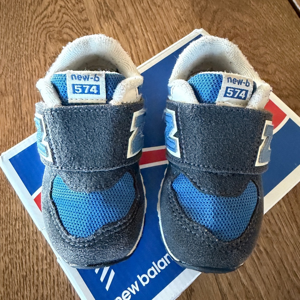 New Balance & Saucony Toddler Sneakers $15 each - Picture 4 of 5